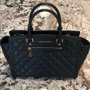 Michael Kors Selma bag